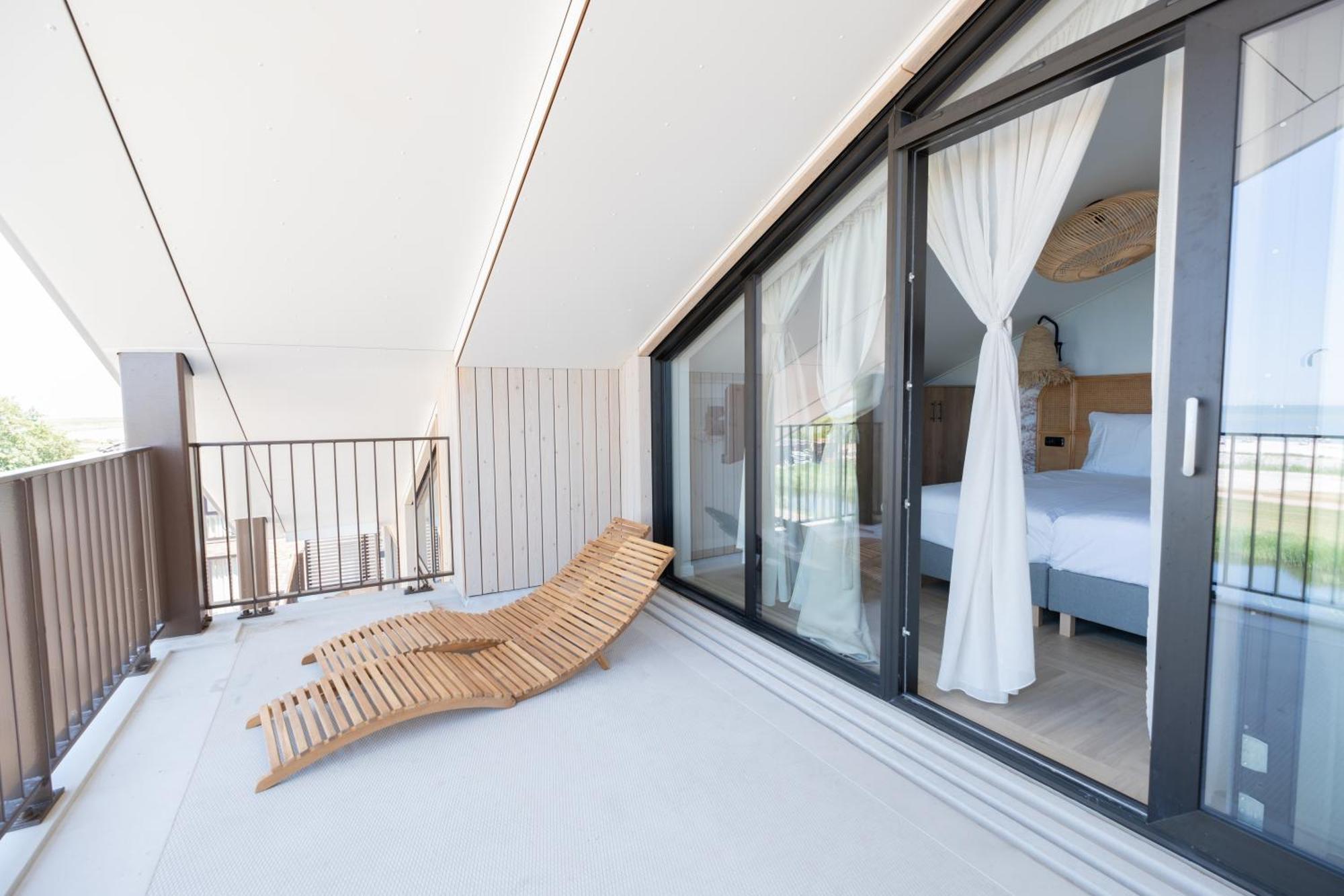 Marinapark Beach Resort Soal Workum Esterno foto