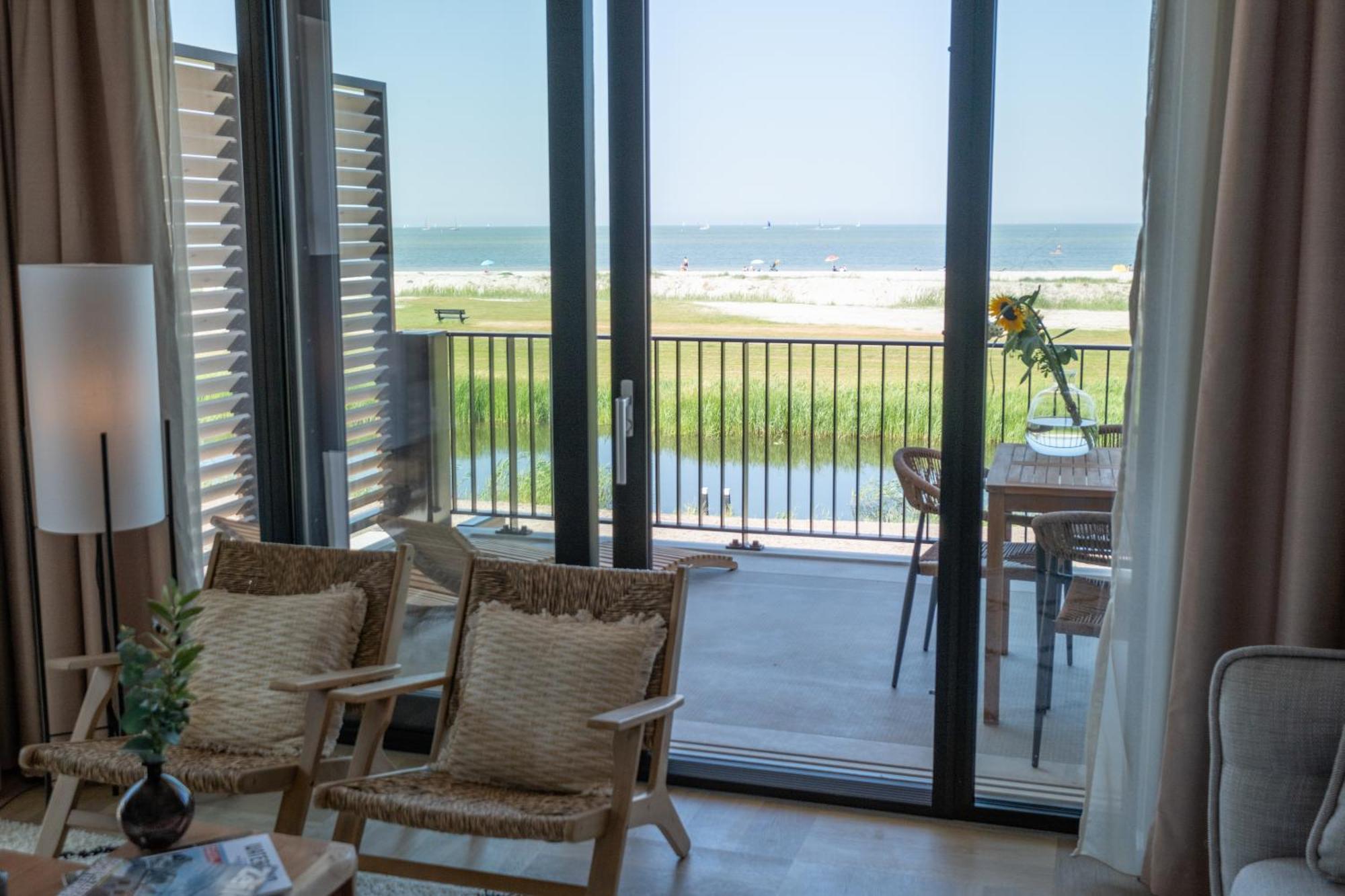 Marinapark Beach Resort Soal Workum Esterno foto